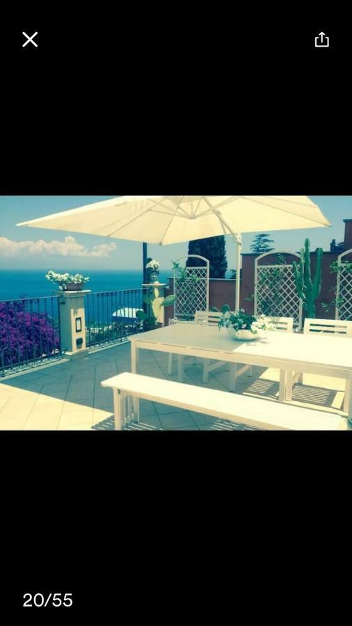 La Casetta Di Mary ตาออร์มินา ภายนอก รูปภาพ